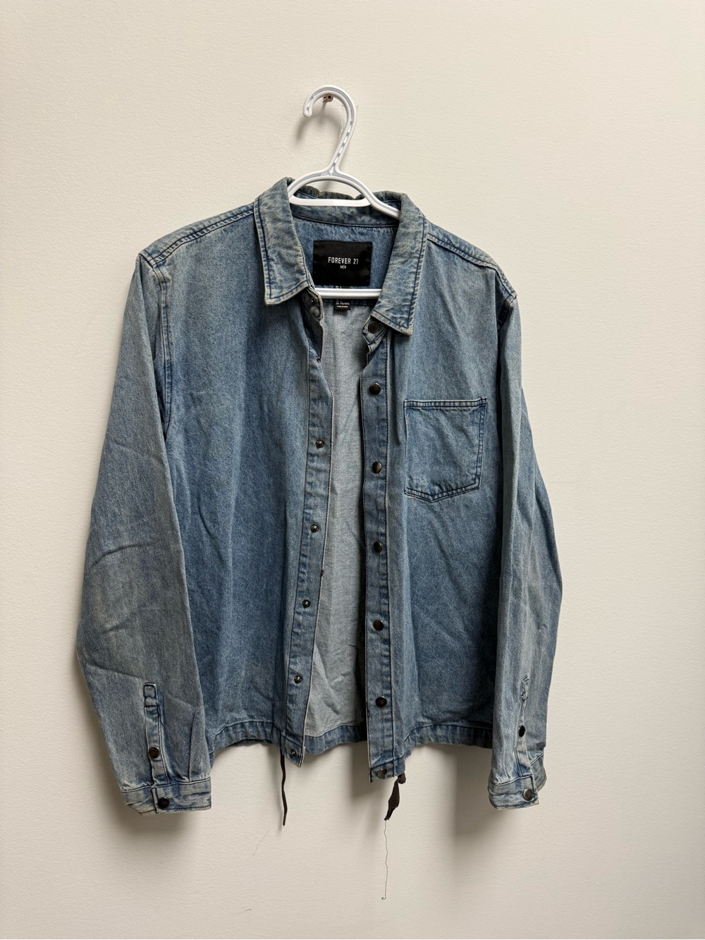 Forever 21 Light Wash Denim Shirt Jacket - Blue